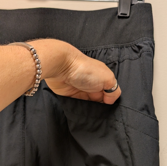 Apana Lightweight Ruched Corded Drawstring Hem Cropped Pants Black Women's M - Picture 7 of 13